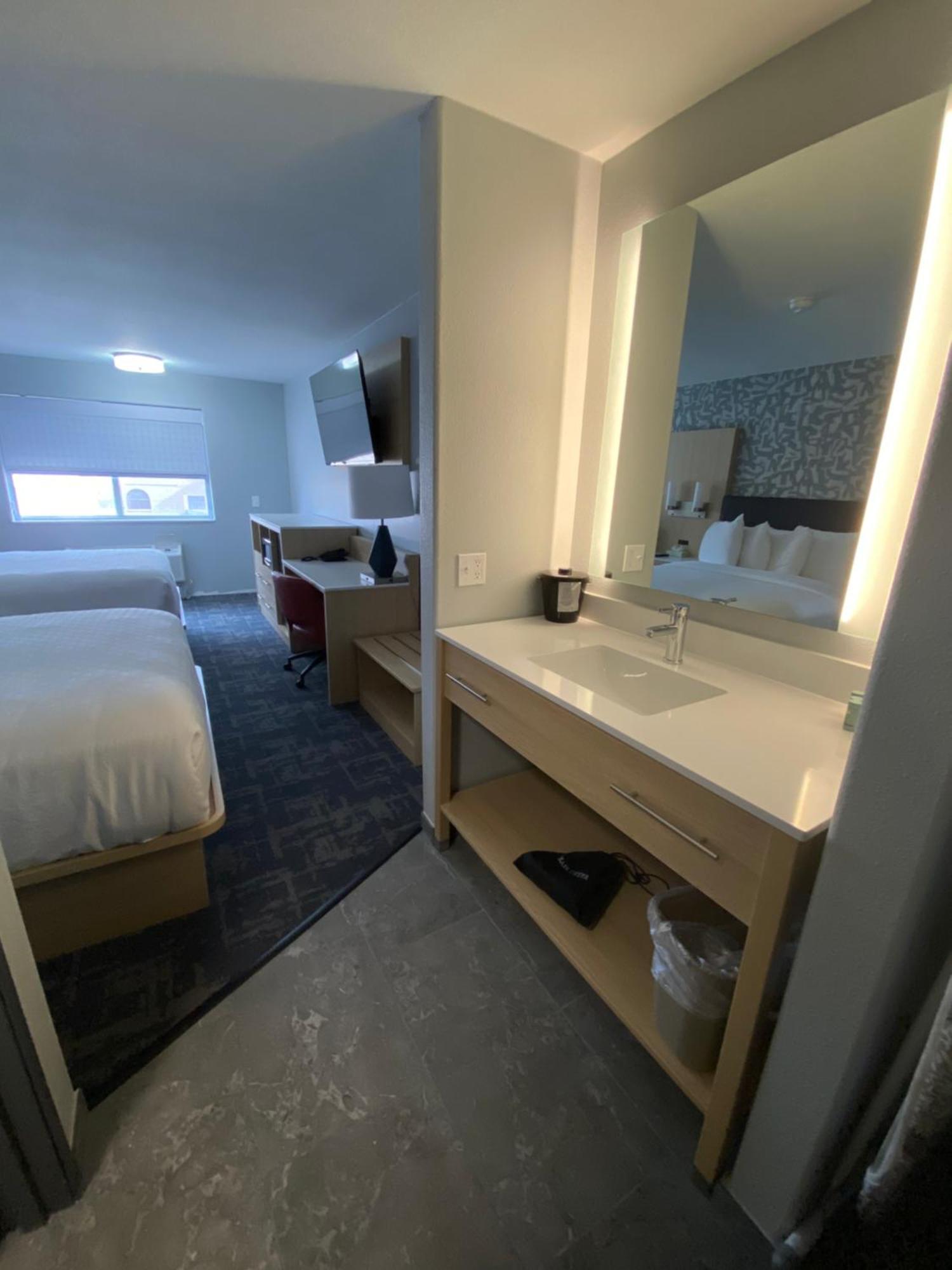 Best Western Montrose Inn Eksteriør bilde